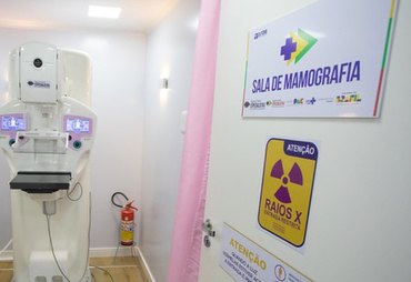 Representante do Ministério da Saúde visita carreta de saúde da mulher em Capela