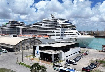 Porto inicia temporada de cruzeiros com chegada do Costa Favolosa