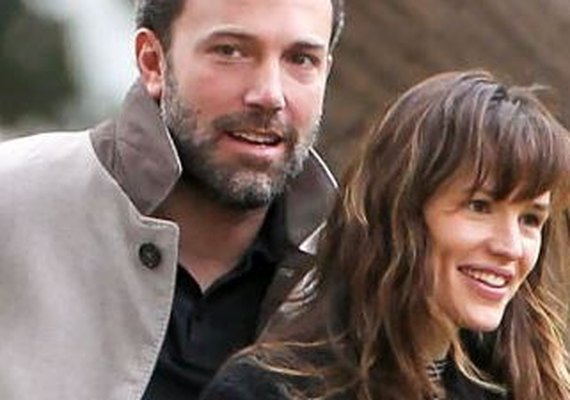 Ben Affleck e Jennifer Garner suspendem divórcio, diz revista People