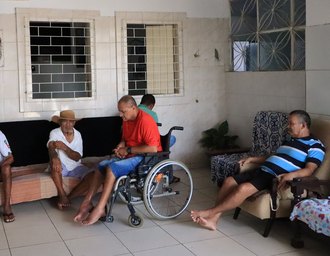 Lar Santo Antônio implora por ajuda da população