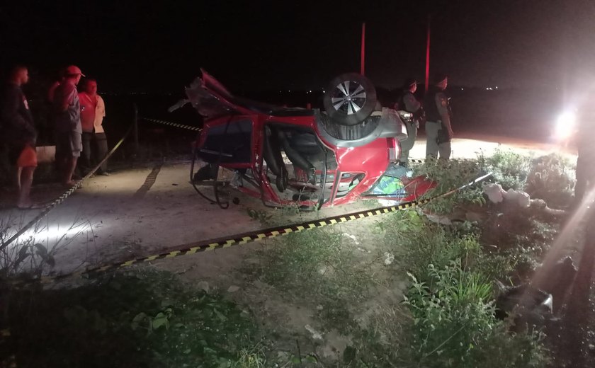 Grave acidente entre três veículos deixa três pessoas mortas na rodovia AL-115 em Igaci