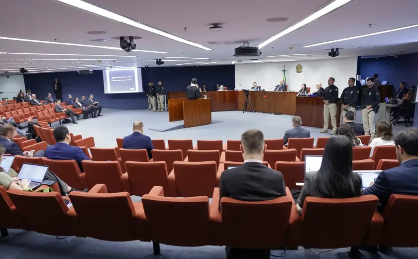 Moraes vota por rejeitar recurso de réus do Núcleo 3 da trama golpista