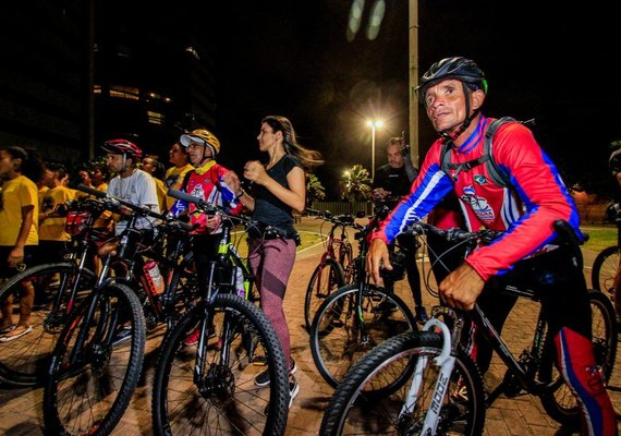 Passeio ciclístico marca início da Semana de Trânsito em Maceió