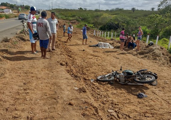 Motociclista perde controle da direção e morre em trecho da AL-115