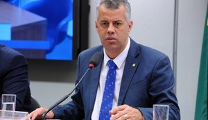 Estatuto que iguala cooperativas de celetistas a empresas de fins trabalhistas é aprovado