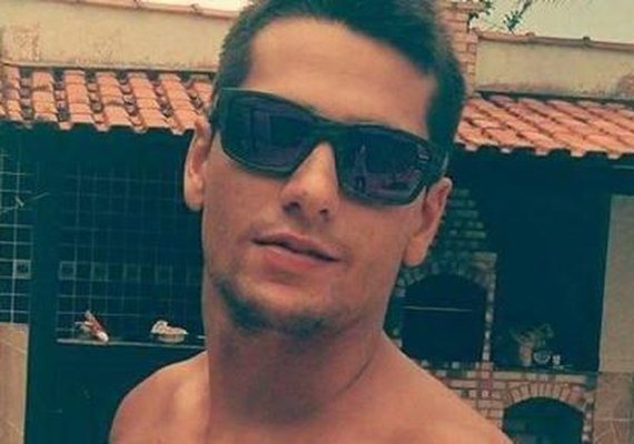 Uber 'gato' fica famoso após devolver mala de Marquezine