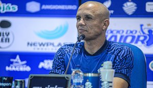 CSA reapresenta o técnico Higo Magalhães em entrevista coletiva