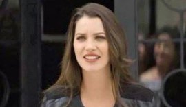 ‘A Dona do Pedaço’: Fabiana trama no casamento de Beatriz e Zé Hélio