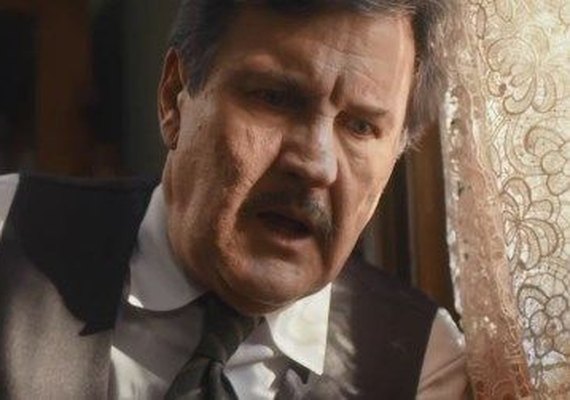 ‘Éramos Seis’: Júlio morre na frente de todos e causa reviravolta na trama