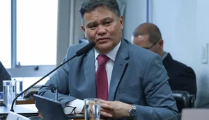 'Classificação de facções como terroristas pelos EUA ameaça soberania'