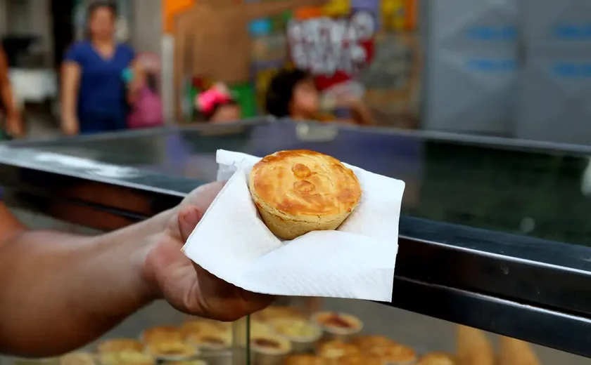 Setor de serviços cresce 2,8% em 2025, quinto ano seguido de alta