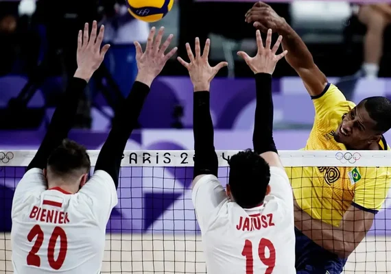 Seleção masculina de Vôlei eva virada da Polônia, o 2º revés em Paris