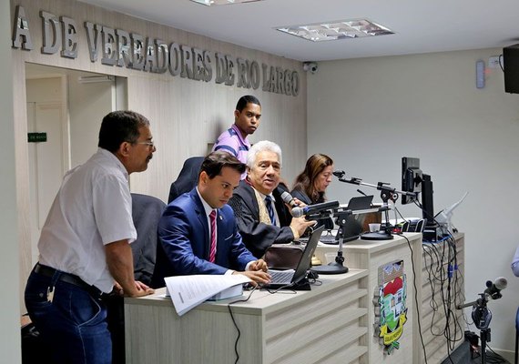 Júri de mulher acusada de matar filho de cinco anos em Rio Largo é adiado