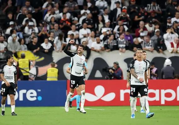 Corinthians derrota Santa Fe e segue 100% na Copa Libertadores