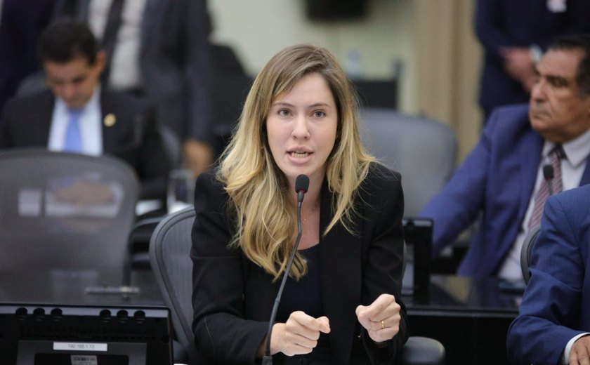 Deputada solicita capacitação permanente para equipes odontológicas das UPAs, HGE e Hospital do Coração