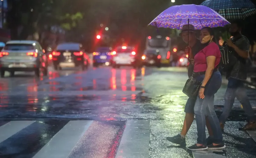 Inmet alerta para chuvas intensas em estados do Norte e Nordeste