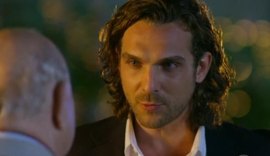 Novela 'Flor do Caribe': Alberto ameaça matar seu próprio avô