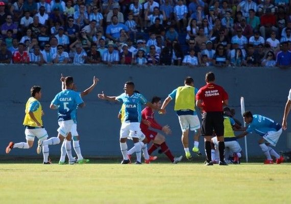 Avaí bate o Londrina e é segundo a garantir vaga na primeira divisão