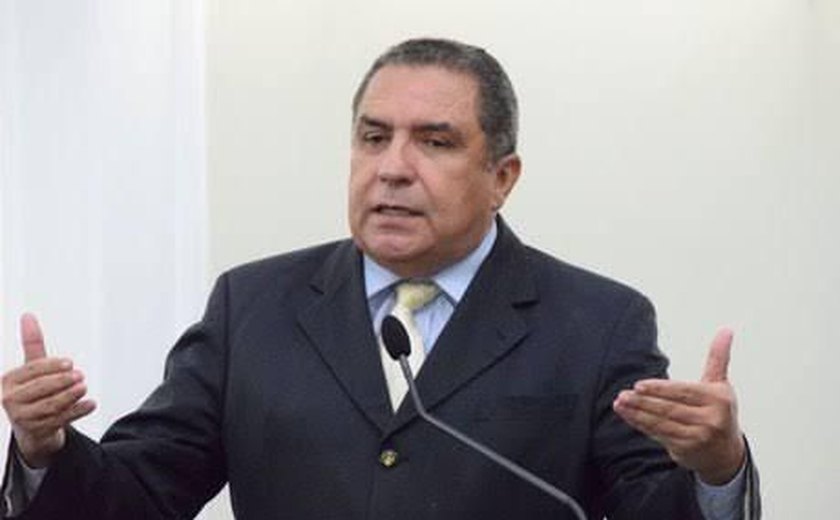 Deputado Inácio Loiola defende flexibilização na redução das mensalidades escolares