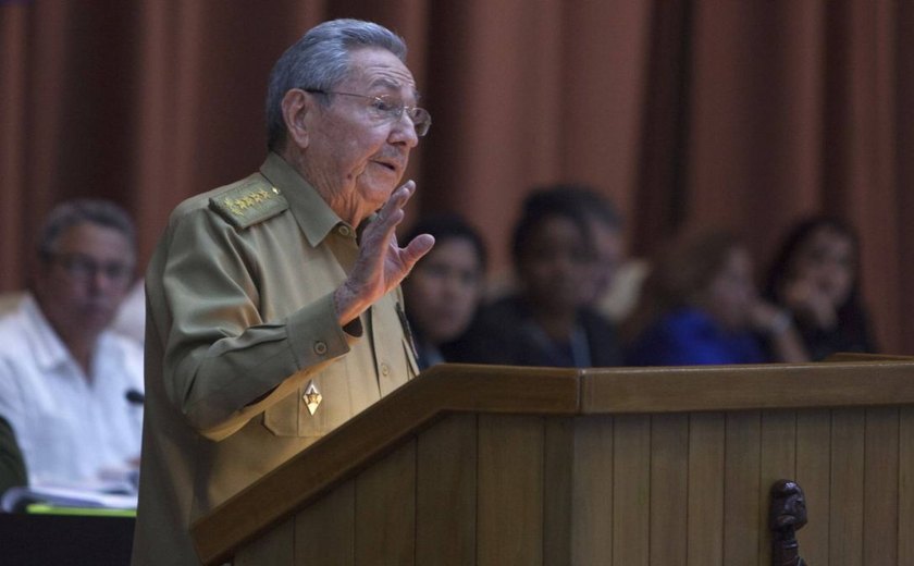 Recessão econômica impõe pressão às reformas em Cuba