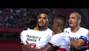 São Paulo sai na frente, mas cede empate para o Flu e segue em jejum