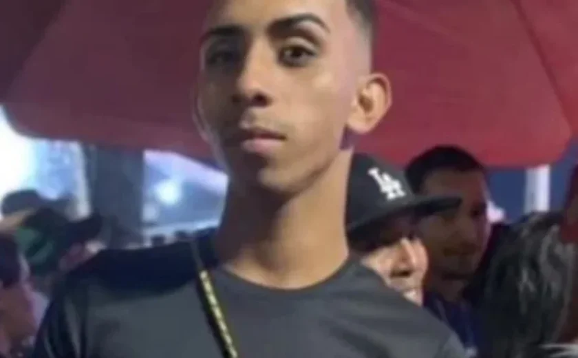 Jovem é assassinado após sair de casa para festa em Novo Lino