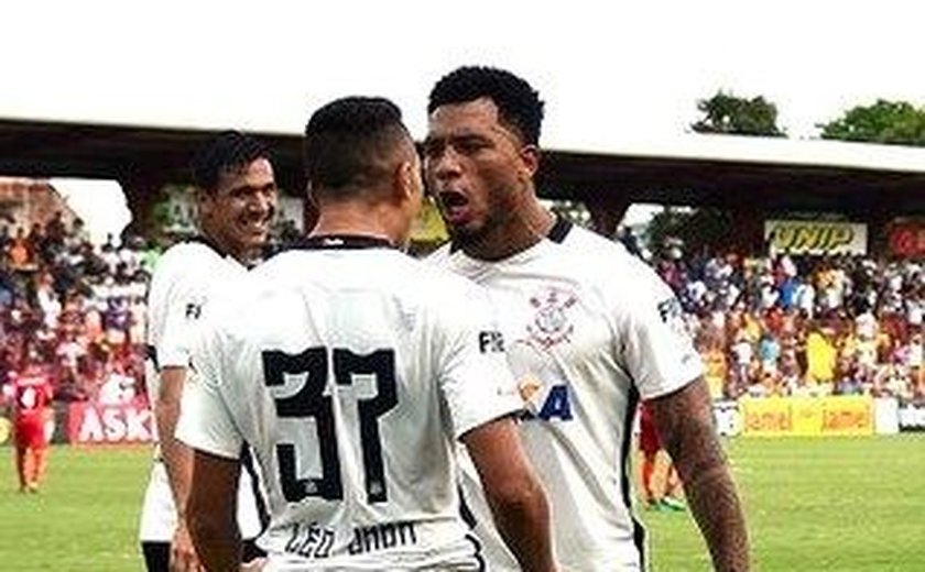 Corinthians põe à venda as costas da camisa após calote de patrocinador