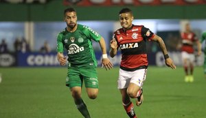 Chapecoense e Flamengo ficam no empate em 1º jogo das oitavas