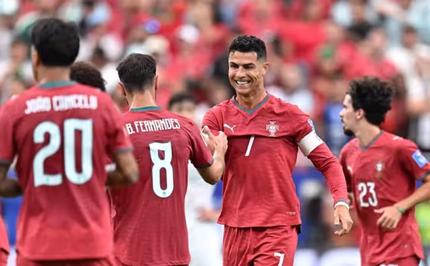 Portugal goleia Uzbequistão com dois de Cristiano Ronaldo