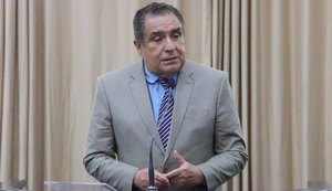 Deputado denuncia abandono de espaços históricos de Maceió