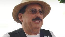 Com 'abraço tamanho GG' e tom de desabafo, Gilberto Gonçalves emociona redes no aniversário de Rio Largo