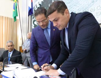 Alexandre Ayres é eleito 2º vice-presidente da Assembleia Legislativa