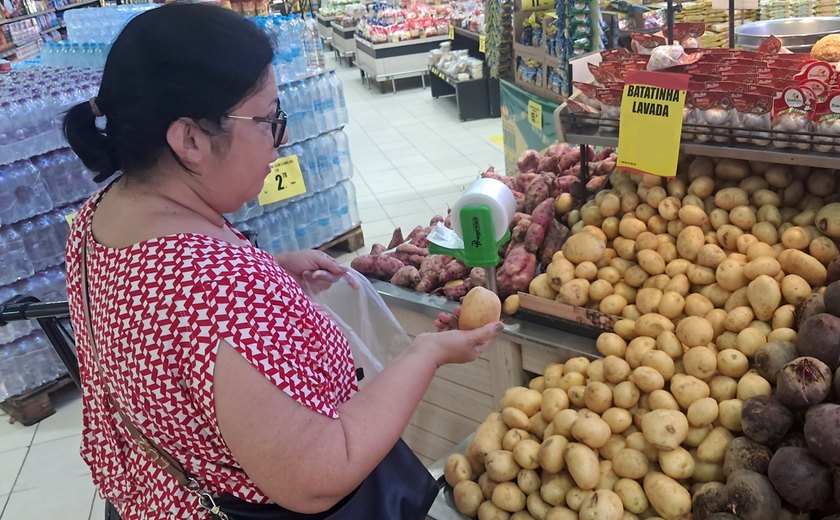 Preço da cenoura aumenta 30% e consumidor opta por outros legumes