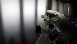 Alemanha acerta pacote de até 750 bilhões de euros para combater coronavírus