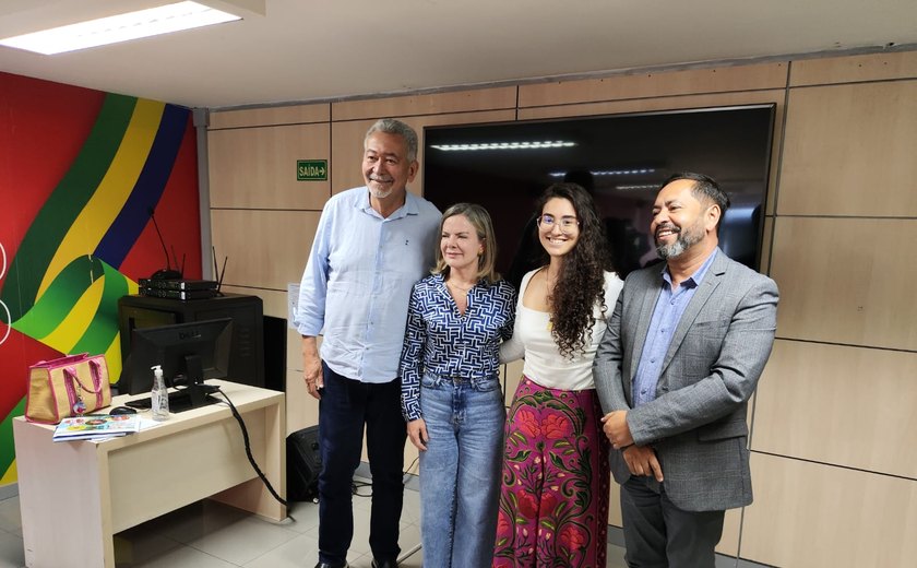 PT nacional filia vereadora mesmo com resistências