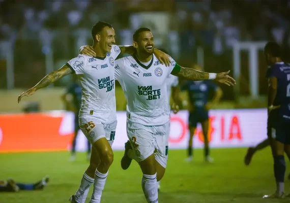 Alagoano Willian José marca e Bahia goleia Confiança na ida da final do Nordestão