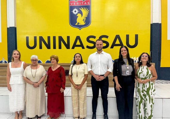 UNINASSAU Maceió reconhece personalidades de destaque com o Prêmio Ser Mulher