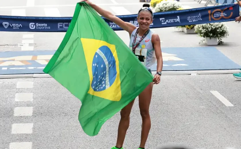 Nubia de Oliveira chega em 3º na Corrida de São Silvestre