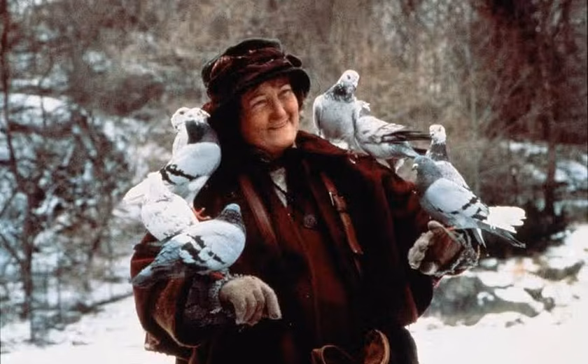 Morre Brenda Fricker, atriz vencedora do Oscar por ‘Meu Pé Esquerdo’, aos 81 anos