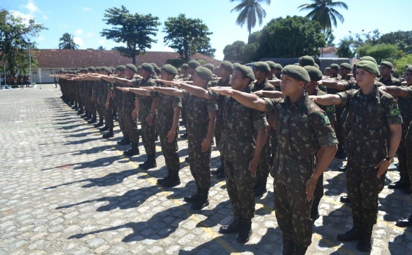 Dia do Soldado é comemorado no Quartel do Exército