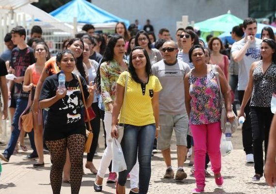 Enem: segunda aplicação traz questões sobre dengue e Aquarela do Brasil