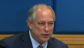 Ciro Gomes diz que é 'constrangimento' trazer profissionais do exterior para Mais Médicos