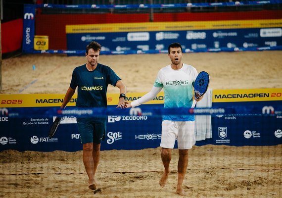 Brasileiros garantidos na final do Macena Open Prime na Praia do Francês
