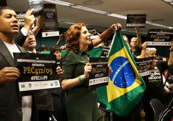 CCJ adia votação de proposta que garante autonomia administrativa à PF