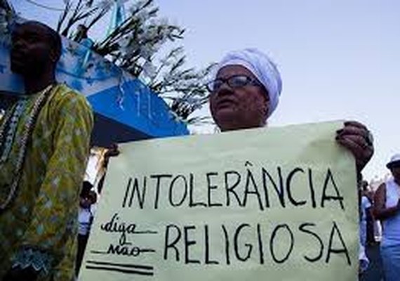 Denúncias de intolerância religiosa crescem mais de 80% no primeiro semestre de 2024