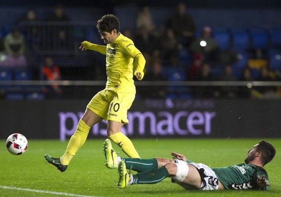 Villarreal empata com gol de Pato e avança às oitavas da Copa do Rei