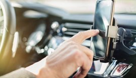 Falsos passageiros solicitam corrida e roubam carro e celular de motorista por aplicativo