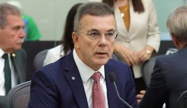 Deputado ressalta investimentos nas universidades estaduais e avanços na educação pública