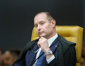 Zanin: não dá para investigar Moraes sem julgar atos de Mendonça