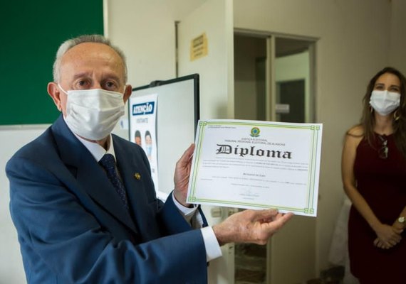 Benedito de Lira e vice Floriano Melo são diplomados à Prefeitura da Barra de São Miguel